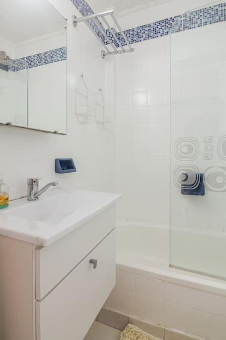 Rent Furnished 1 Main Recoleta Apartment *